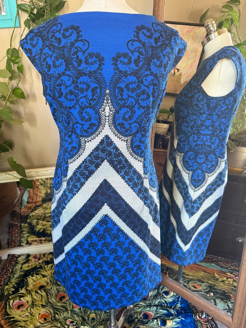 London Style Collection Geometric Lace Print Cap Sleeve Sheath Dress Size 12 - Picture 4 of 12